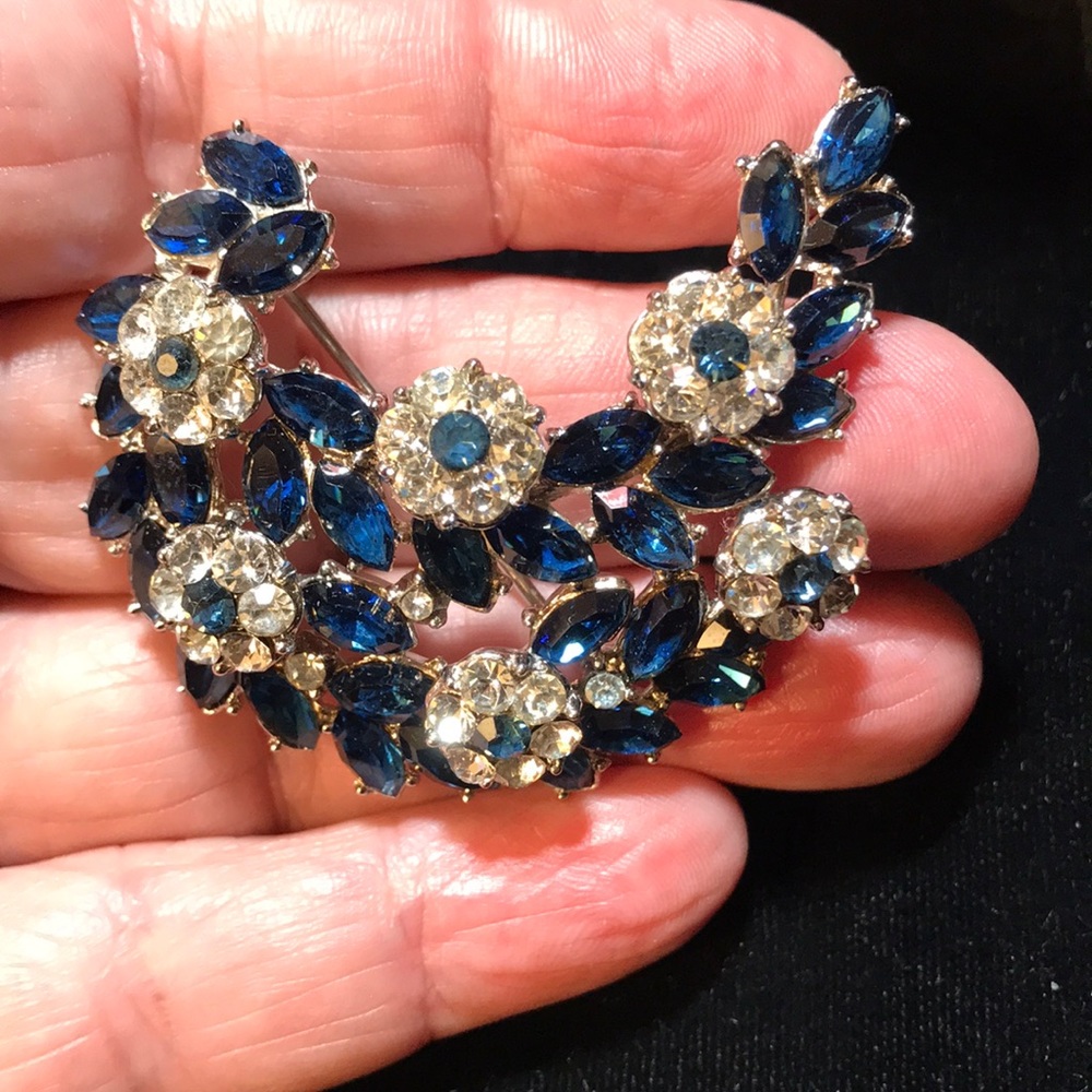 Crown Trifari Montana Blue/Crystal Rhinestone Pin